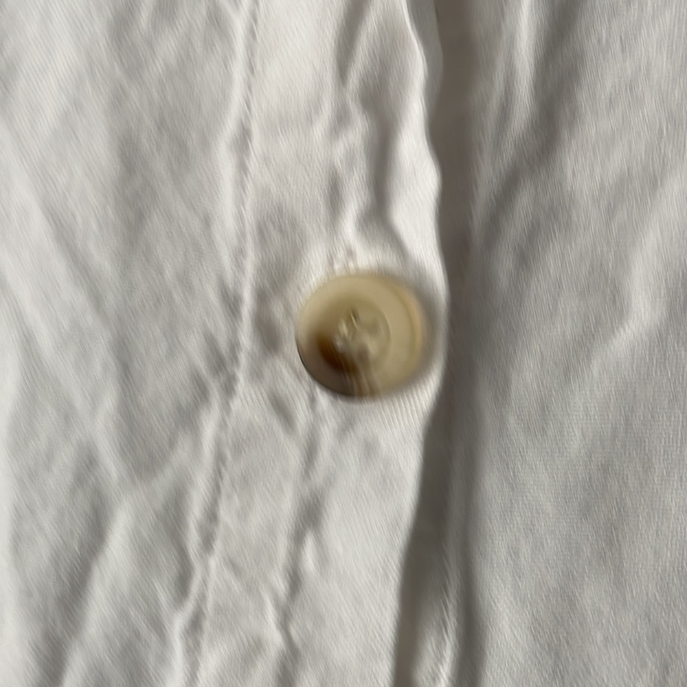 WHITE TOP - Picture 3 of 4